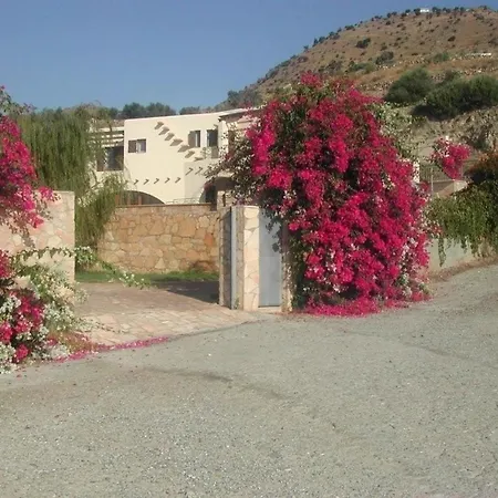 Mit Privatpool Fuer 12 Personen In Agia Galini, Kreta * איה גליני