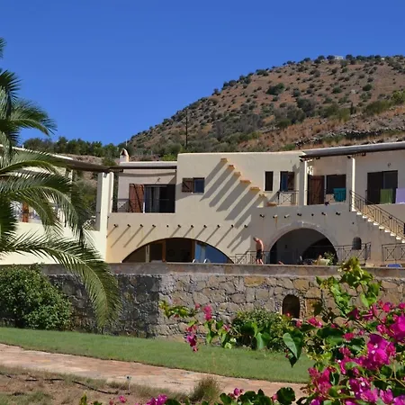 Mit Privatpool Fuer 12 Personen In Agia Galini, Kreta Holiday home